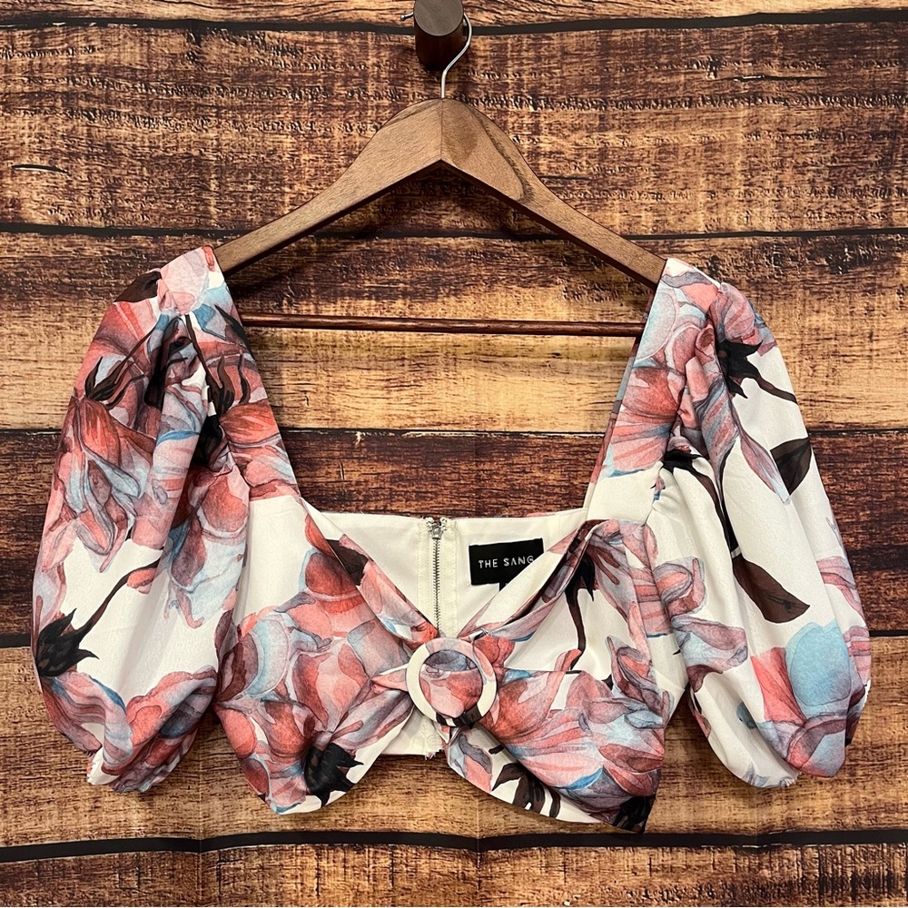 The sang watercolor floral crop top faux wrap puffy short sleeve